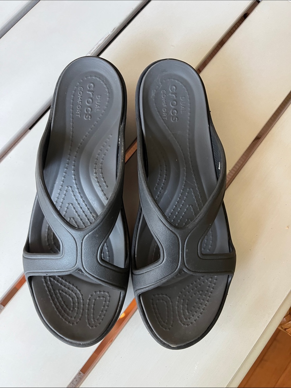 Crocs Wedge Sandals Sz 7 Black